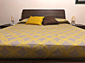 Napoli City Inn